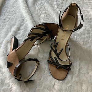 PRADA 1990's Rare Designer Vintage Vine Leaf Branch Heels Sandals Tan